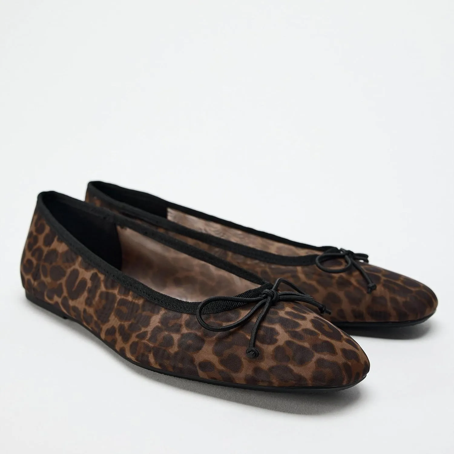 Ballet Flats Shoes for Women Bows Round Head Cute and Comfortable, Elegant for Casual Office or Formal Wear