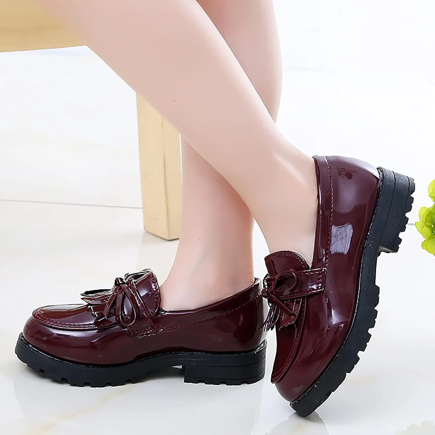 Girl's Loafers Slip On Tassel Oxford Shoes Flats Round Toe School Uniform Dress Shoes Gifts for Girl