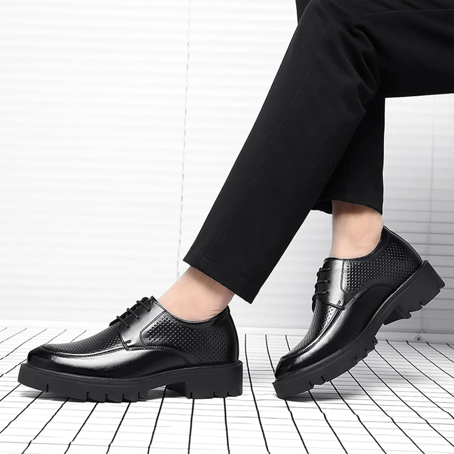 Men’s Leather Fashion Dress Comfortable Breathable Low Top Lace Up Casual Shoes Business Oxford Shoes Classic Modern Formal Leather Shoes Casual Loafers