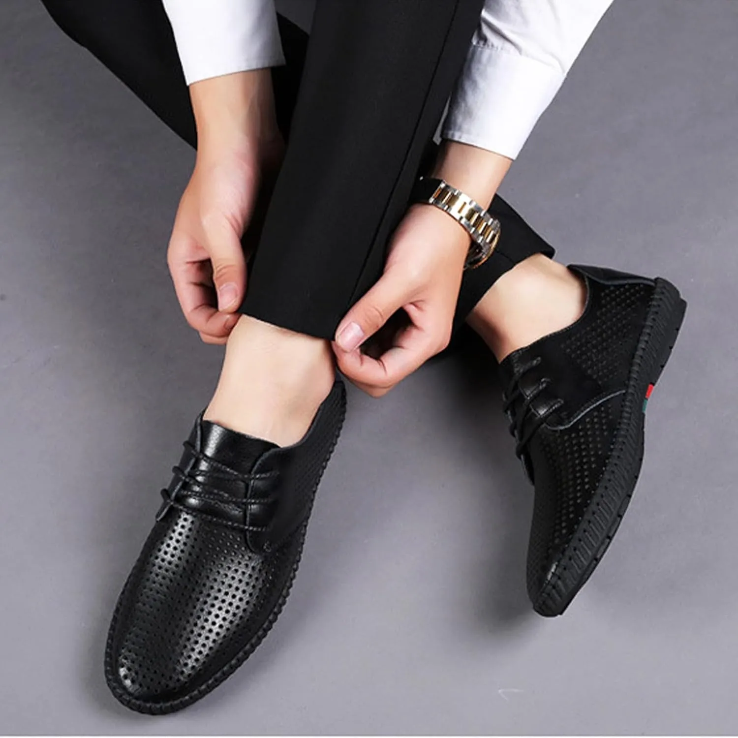 Men's Leather Lace Up Low Top Business Oxfords Shoes Hollow Breathable Casual Non-Slip Shallow Mouth Sneakers Fashion Dress Work Shoes