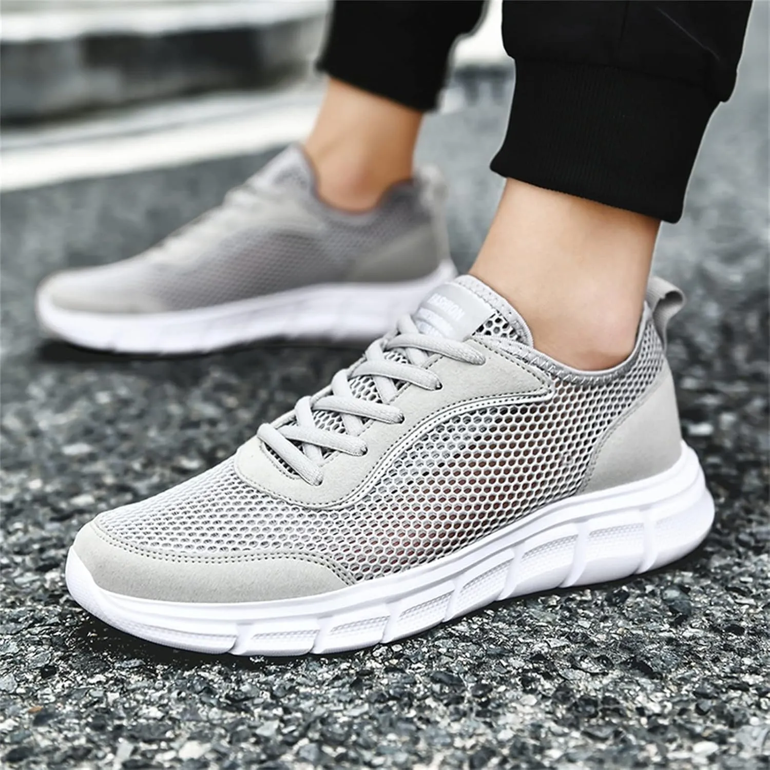 Men's Lightweight Non Slip Barefoot Shoes Comfortable Breathable Lace Up Sneaker Arch Support Plantar Fasciitis