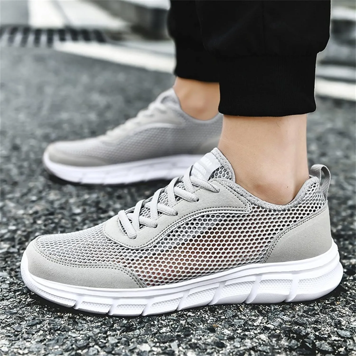 Men's Lightweight Non Slip Barefoot Shoes Comfortable Breathable Lace Up Sneaker Arch Support Plantar Fasciitis