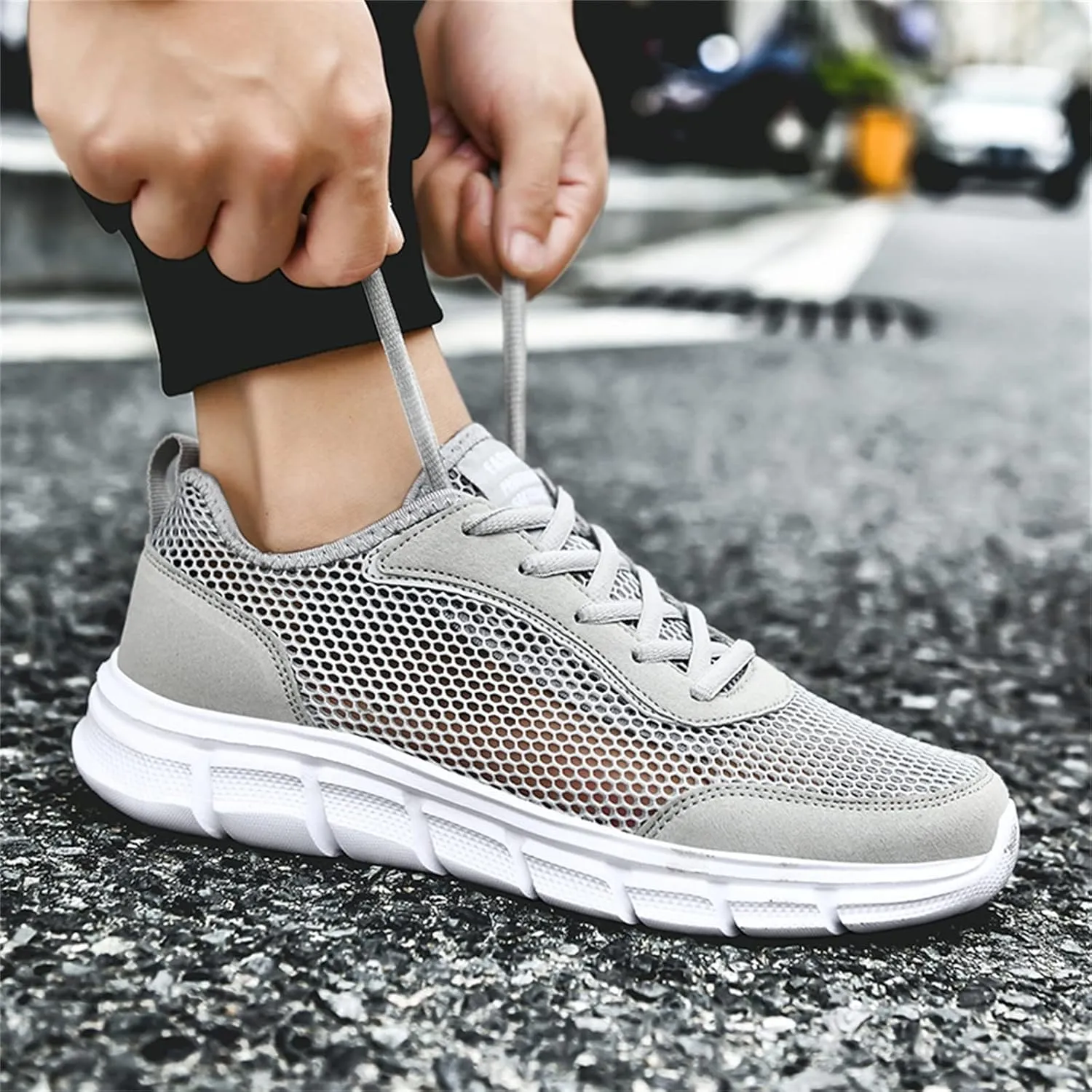 Men's Lightweight Non Slip Barefoot Shoes Comfortable Breathable Lace Up Sneaker Arch Support Plantar Fasciitis