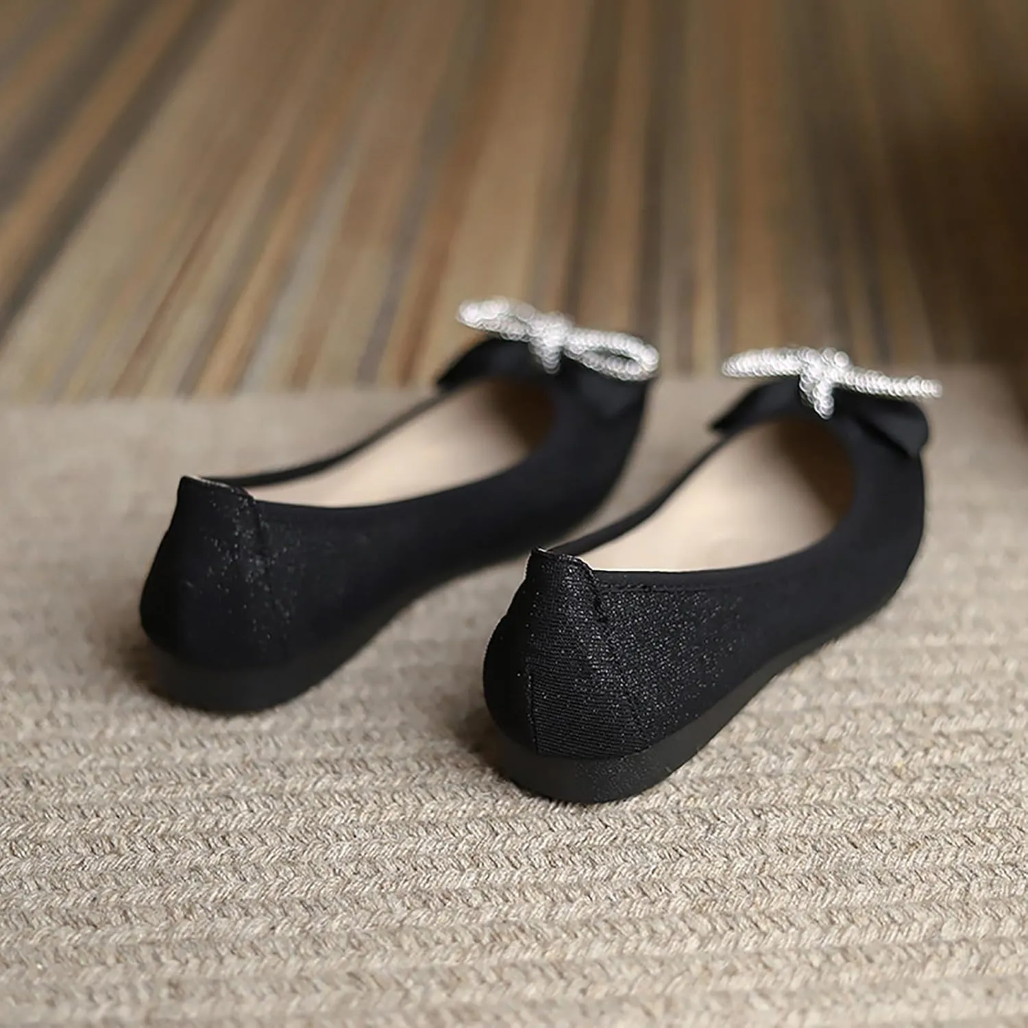 Women's Flats, Foldable Ballet Flats for Women, Fashion Bow Tie Pionted Toe Comfort Lightweight Slip-On Dress Shoes