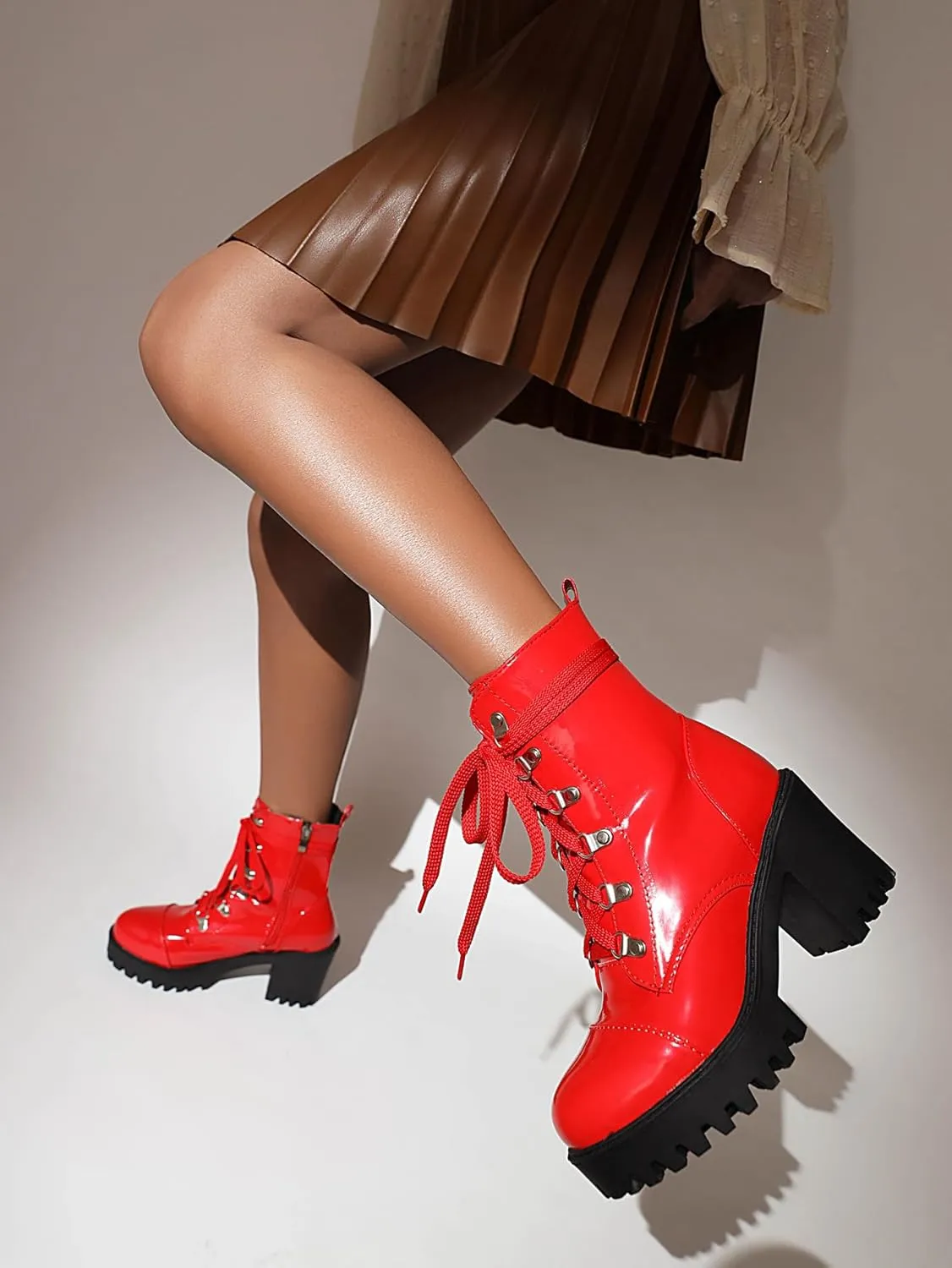 Women's Lace Up Combat Ankle Boots Platform Goth Boots Punk Motorcycle Lug Sole Ankle Booties Chunky High Heel Round Toe Side Zipper Shoes