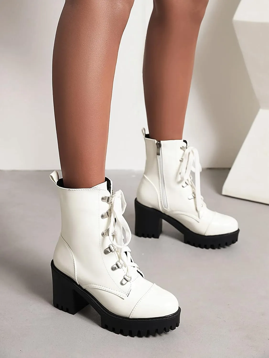 Women's Lace Up Combat Ankle Boots Platform Goth Boots Punk Motorcycle Lug Sole Ankle Booties Chunky High Heel Round Toe Side Zipper Shoes