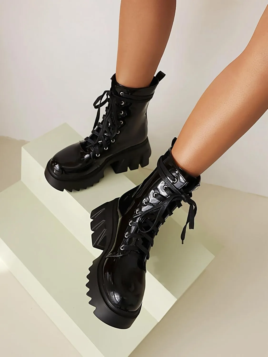 Women's Platform Combat Booties Lace Up Motorcycle Boots Chunky Block High Heel Ankle Boots Punk Goth Lug Sole Boots Round Toe Shoes
